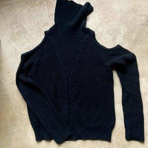 Knit cold shoulder sweater (turtleneck)